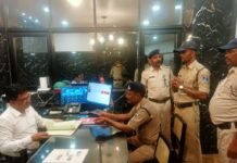 यदि किसी को अवैध रूप से रूकवाया तो होटल संचालको की खैर नही