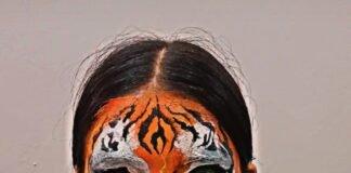 मिष्टी जेठानी फेस पेंटिंग प्रतियोगिता में दूसरे नंबर पर रही