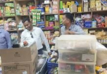 अमराई रेस्टोरेंट भोंगाखेड़ा के पोहे में कीड़े चलते पाए गए