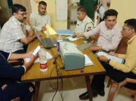 प्रधान आरक्षक को चाहिए थे एफआईआर करने के एवज में 5 लाख