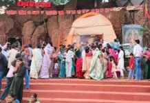 वैष्णोदेवी पहाडी में मातारानी के दर्शनो को टूटा श्रद्धालुओ का जनसैलाब