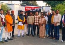 प्राचीन हनुमान मंदिर में तोड़फोड़ पर आक्रोश