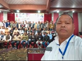 आपकी खबरों से हम जनता के प्रति सजग रहते है – दिनेश राय मुनमुन