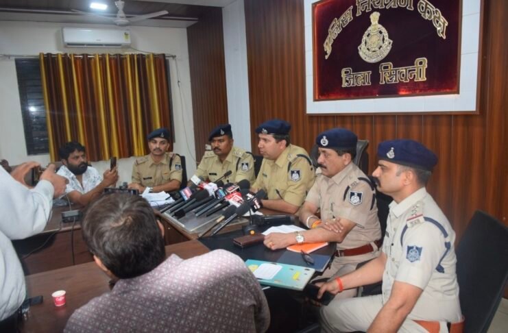 बकरीद पर गौहत्या के प्रयास की साजिश को पुलिस ने किया नाकाम