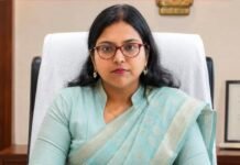 घंटे तक इंतजार के बाद पत्रकारों ने किया बहिष्कार, जिम्मेदारो की कार्यप्रणाली पर उठे सवाल